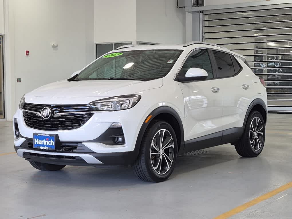 2022 Buick Encore GX Select's photo