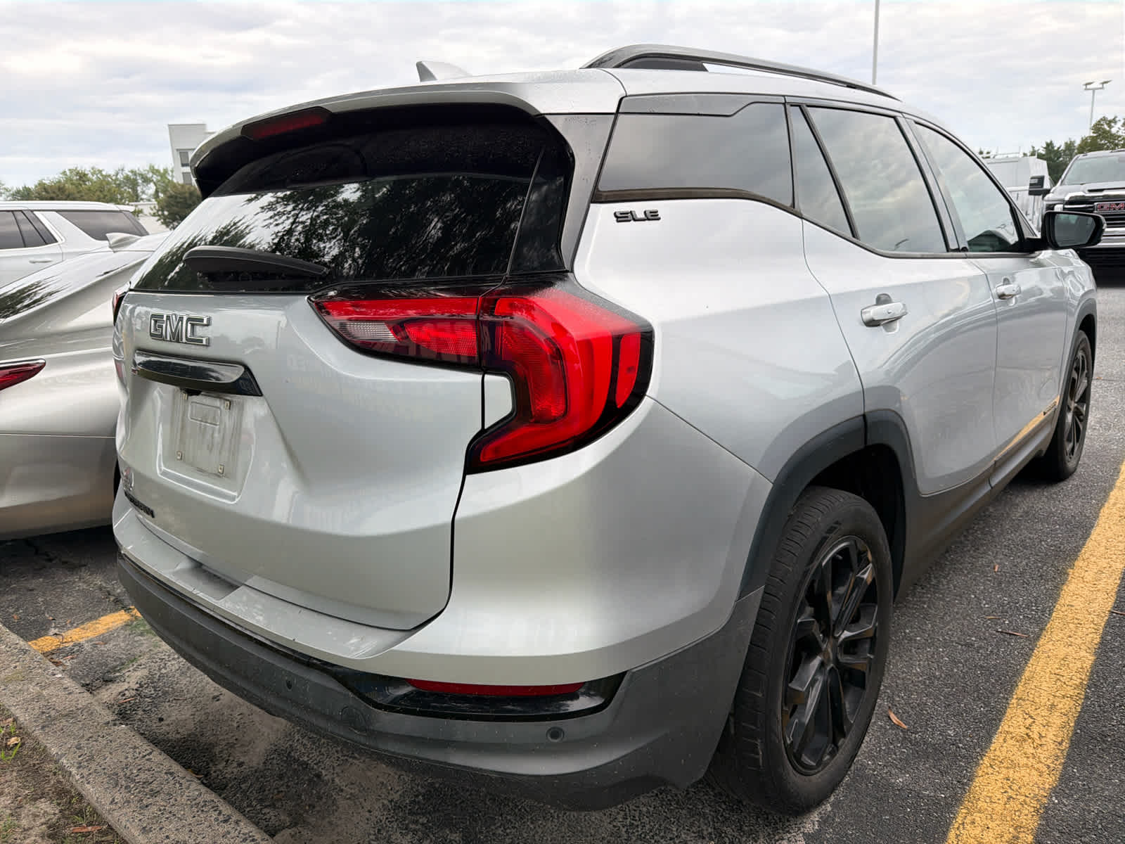 2020 Gmc Terrain SLE photo 3