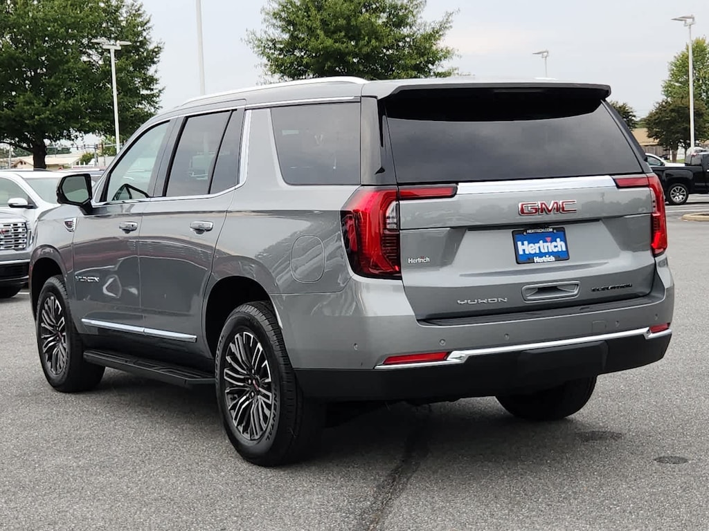 New 2025 GMC Yukon Elevation SUV