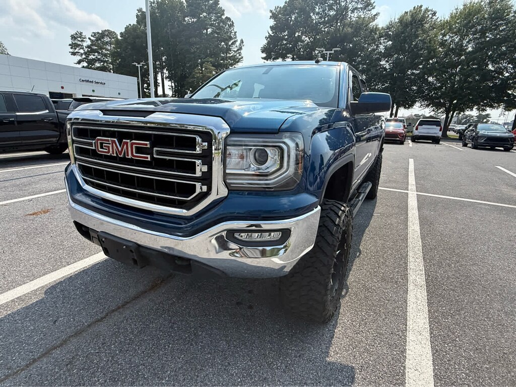 Used 2019 GMC Sierra 1500 Limited SLE Truck