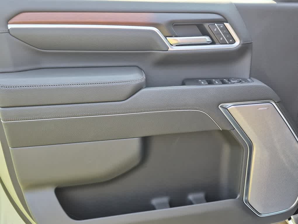 2026 GMC Sierra 3500HD Denali - Photo 10
