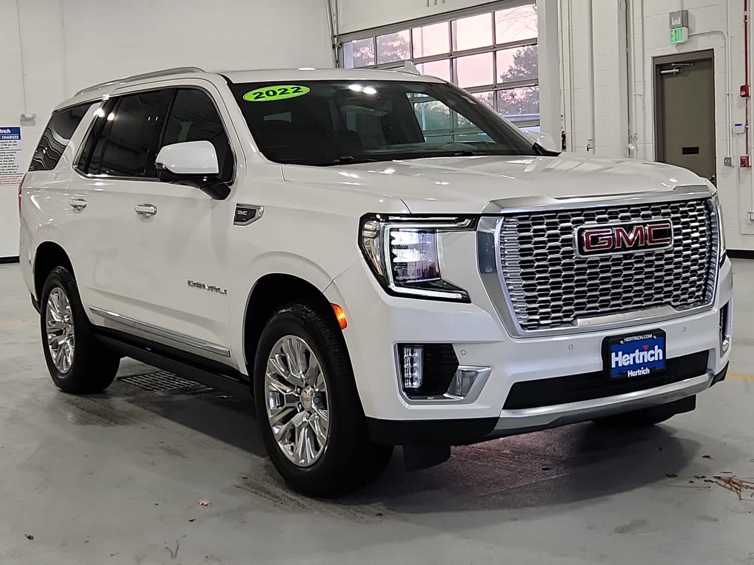 2022 Gmc Yukon Denali photo 2