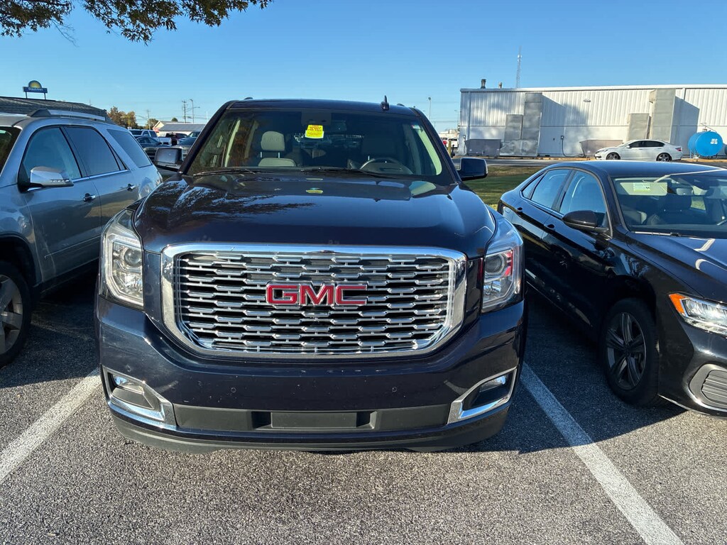 Used 2019 GMC Yukon XL Denali SUV