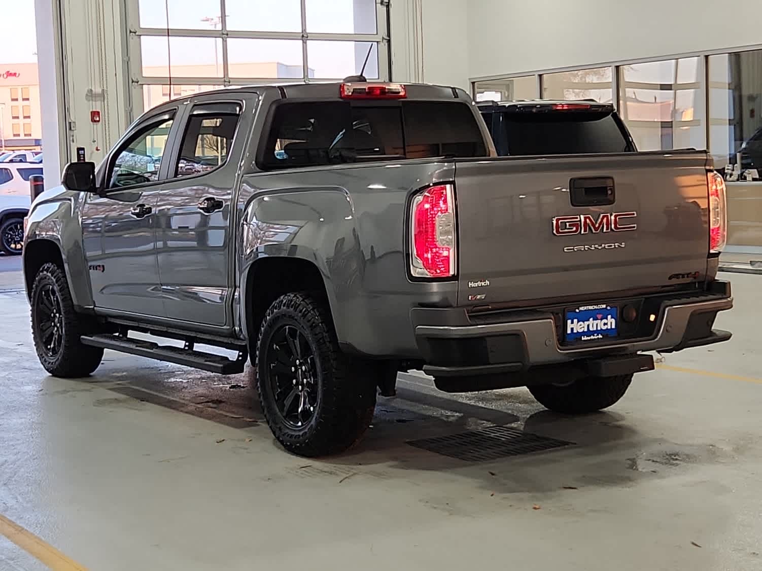 2022 Gmc Canyon AT4 photo 2