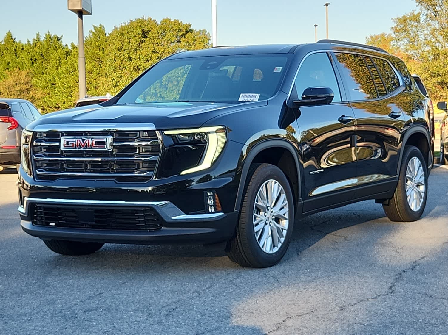 2026 GMC Acadia Elevation's photo