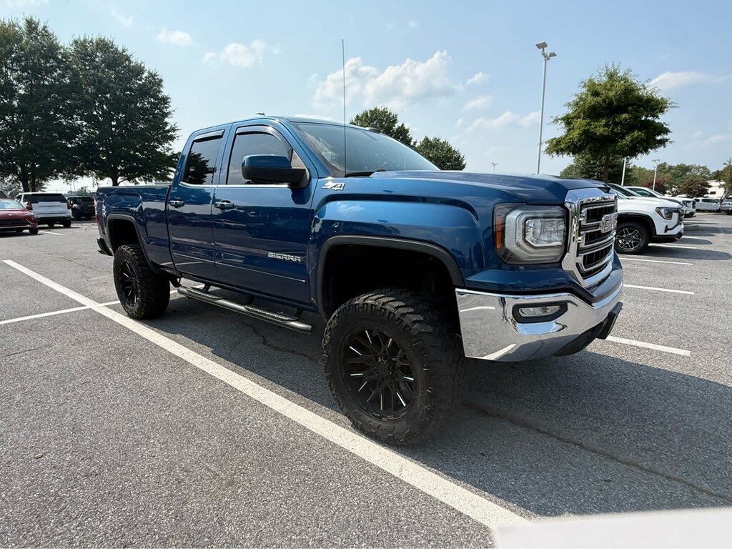 Used 2019 GMC Sierra 1500 Limited SLE Truck
