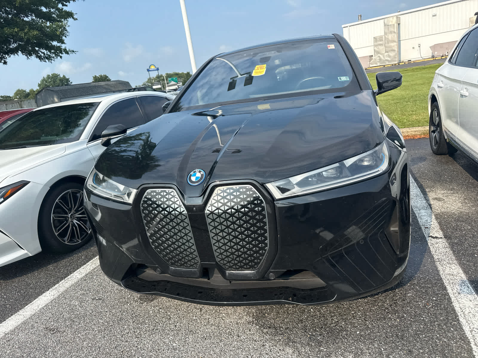 Used 2022 BMW iX Base with VIN WB523CF03NCK56191 for sale in Salisbury, MD