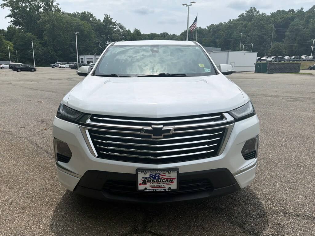 Used 2023 Chevrolet Traverse Premier SUV