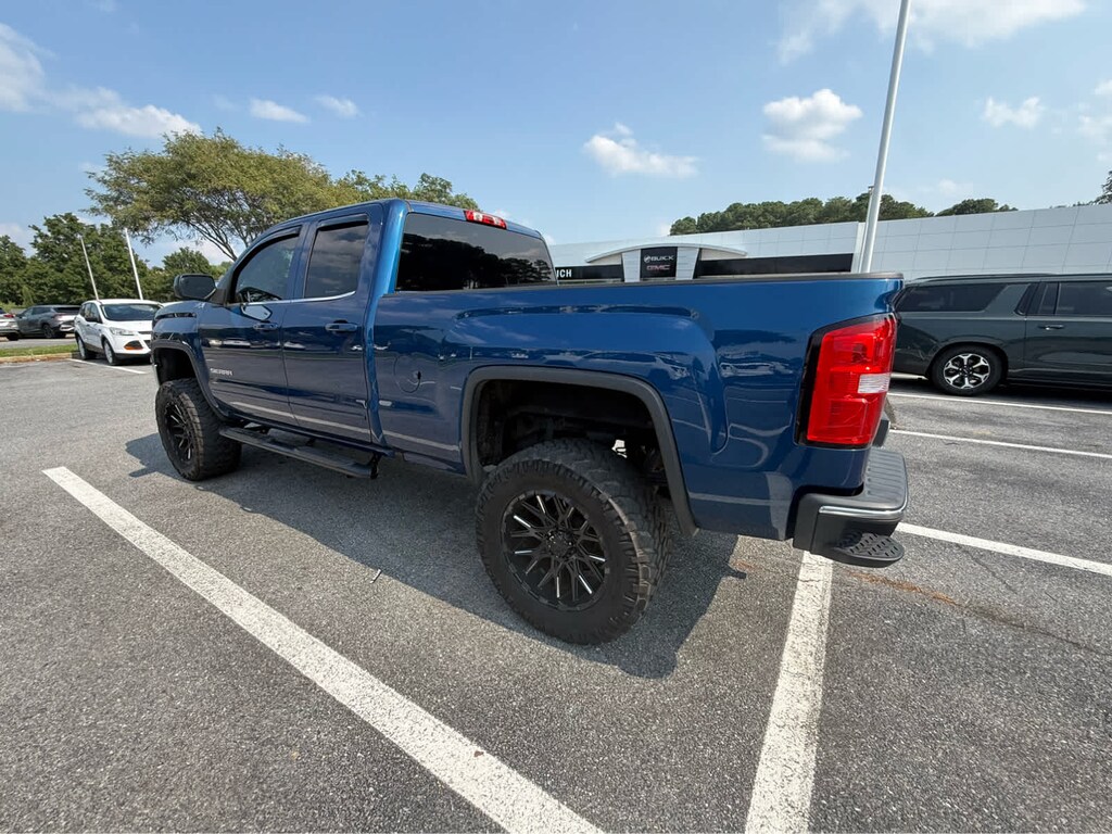Used 2019 GMC Sierra 1500 Limited SLE Truck