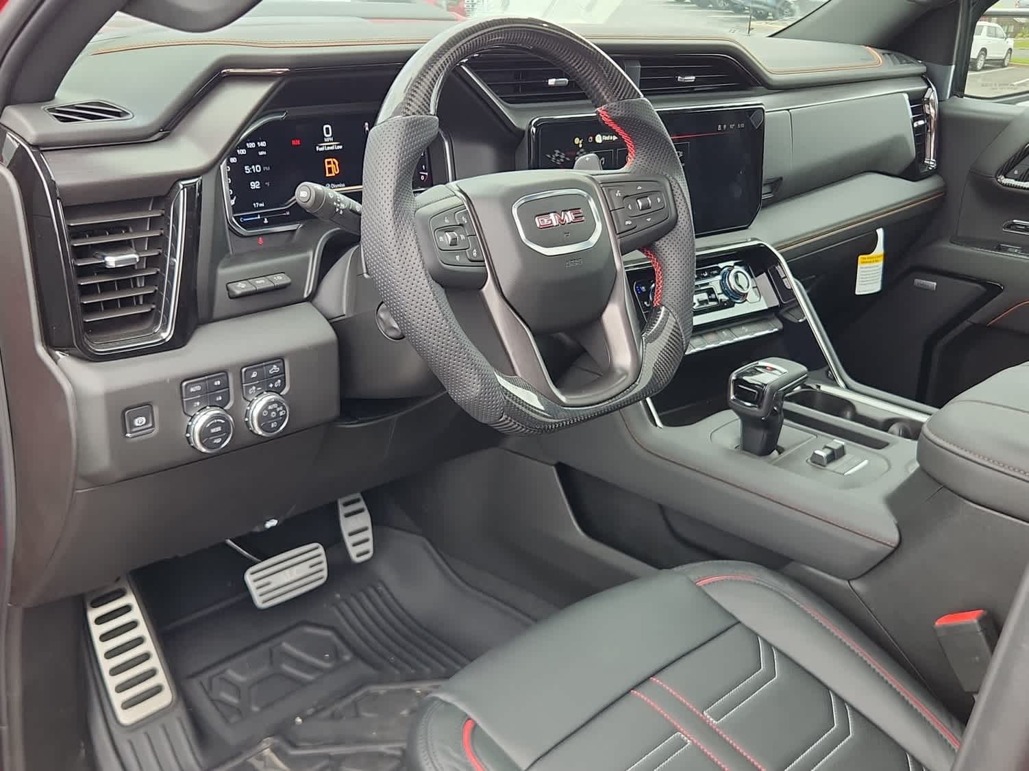 2025 GMC Sierra 1500 AT4 - Photo 13
