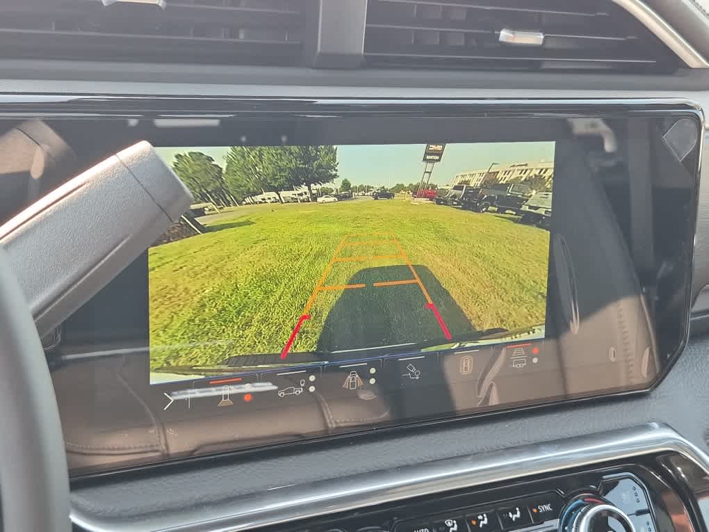 2026 GMC Sierra 3500HD Denali - Photo 14