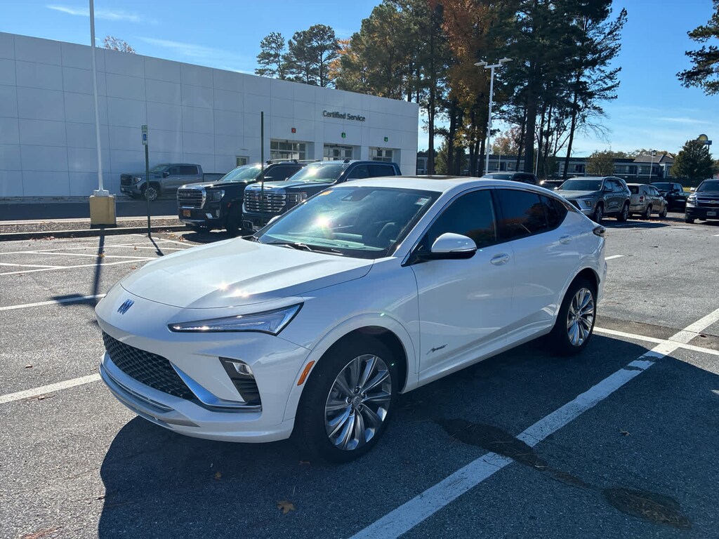 Certified 2025 Buick Envista Avenir SUV