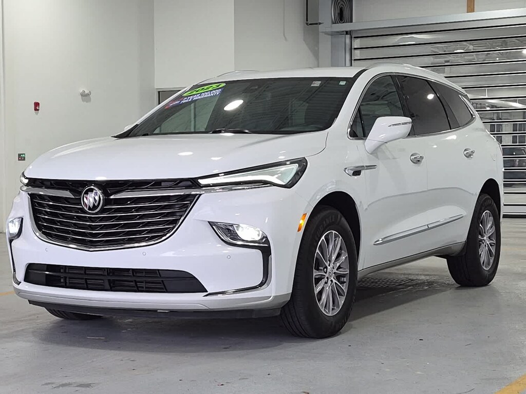 Certified 2023 Buick Enclave Essence SUV