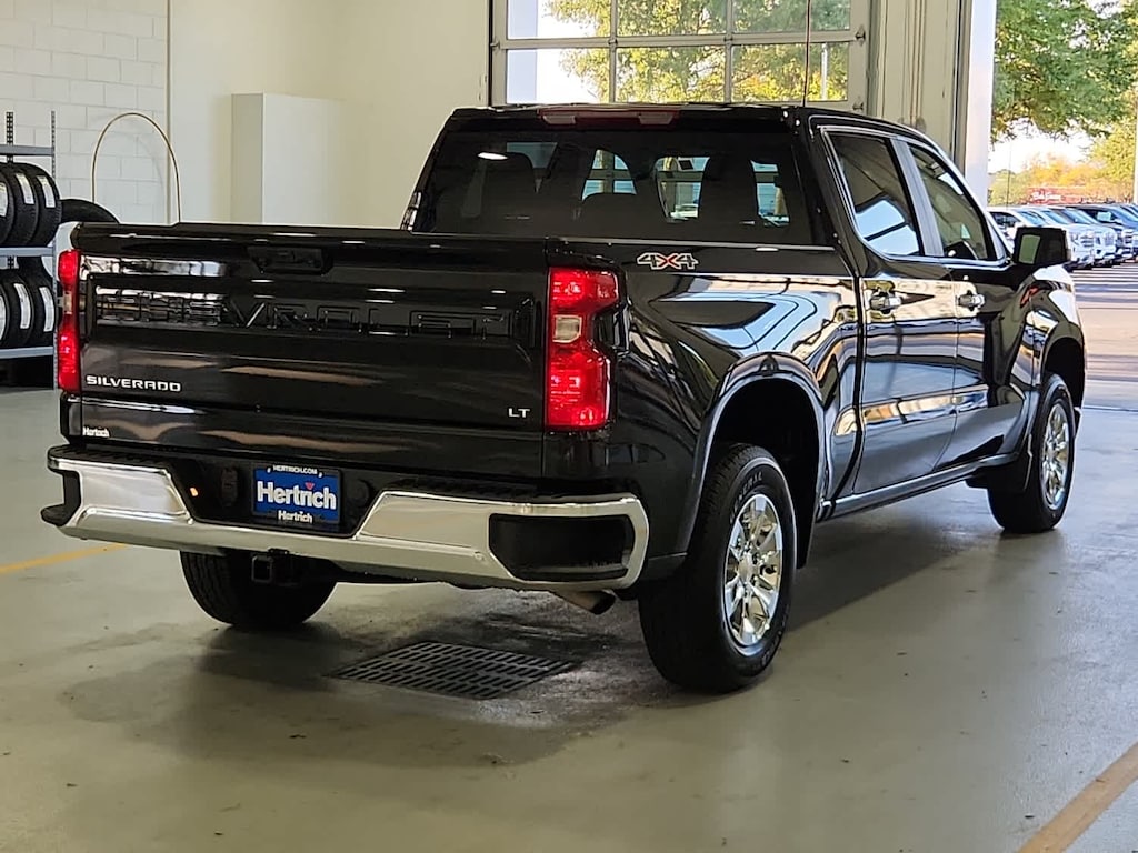 Used 2025 Chevrolet Silverado 1500 LT Truck