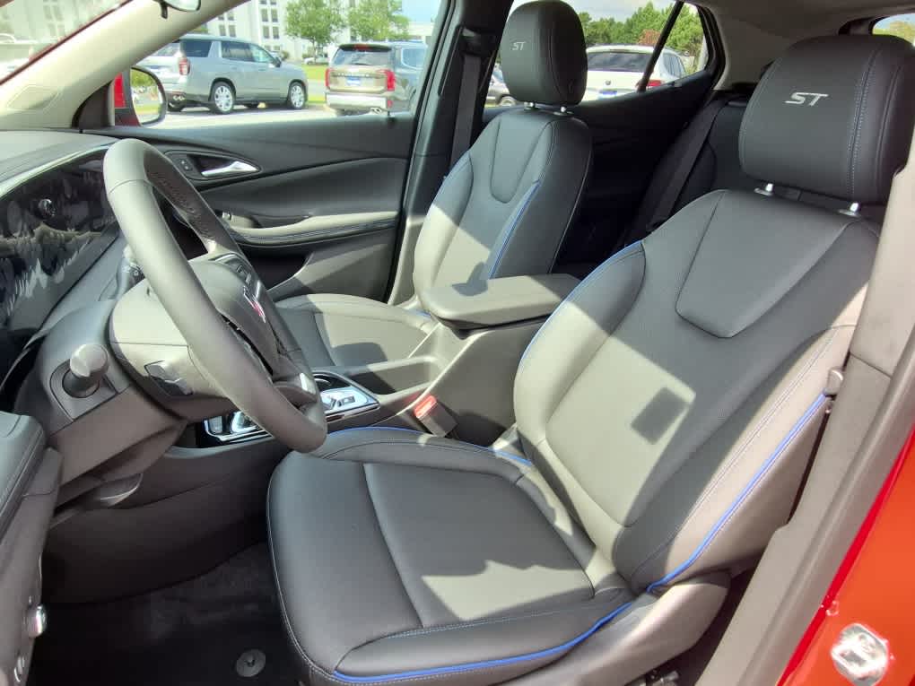 2026 Buick Encore GX Sport Touring - Photo 10