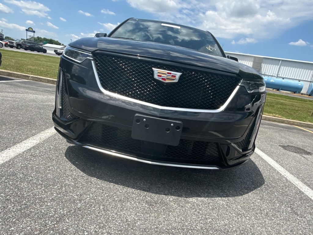 Used 2024 CADILLAC XT6 Sport SUV