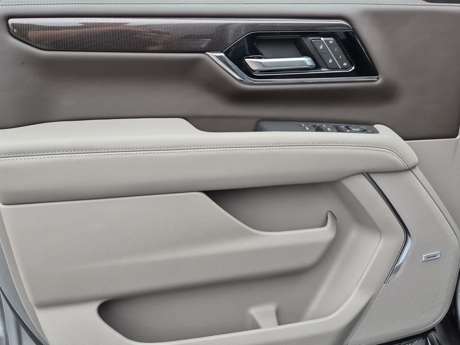 2026 GMC Yukon Elevation - Photo 12