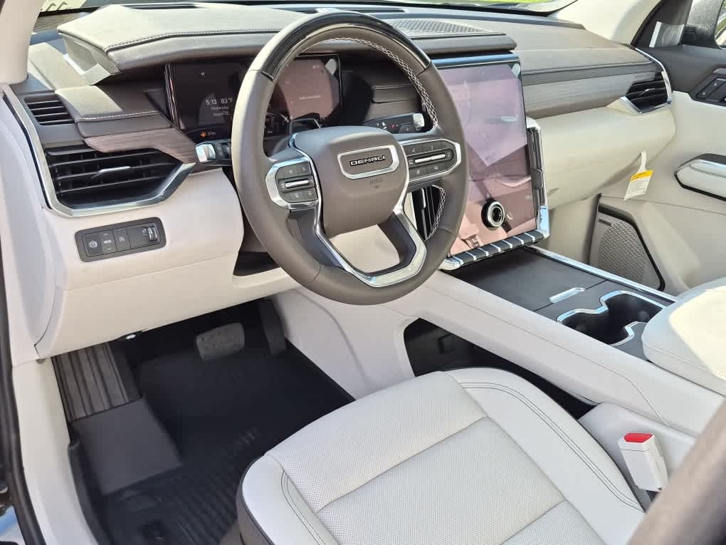 2027 GMC Acadia Denali - Photo 13