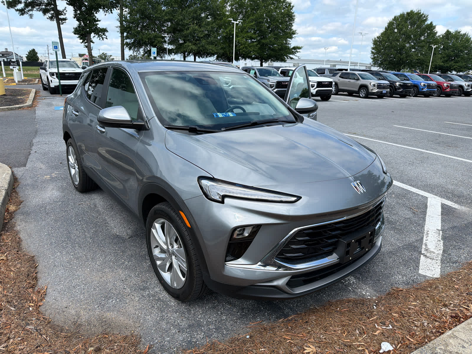 Moonstone Gray Metallic 2024 Buick Encore GX SUV / Crossover Front-Wheel Drive Automatic