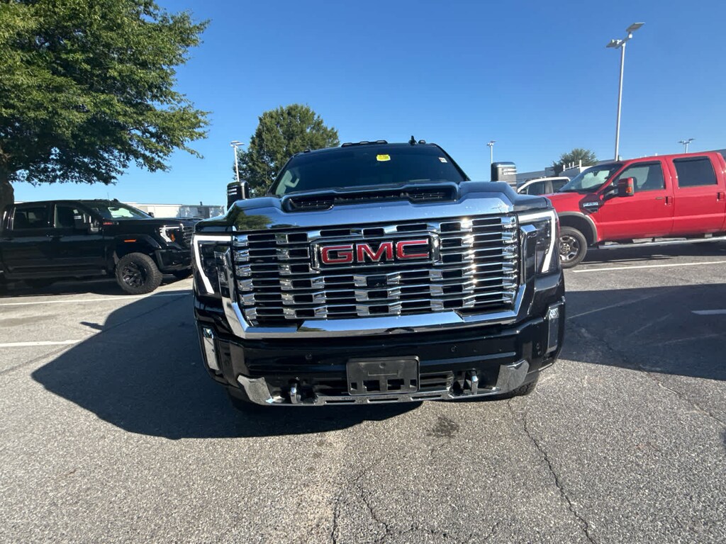 Used 2024 GMC Sierra 2500 HD Denali Truck
