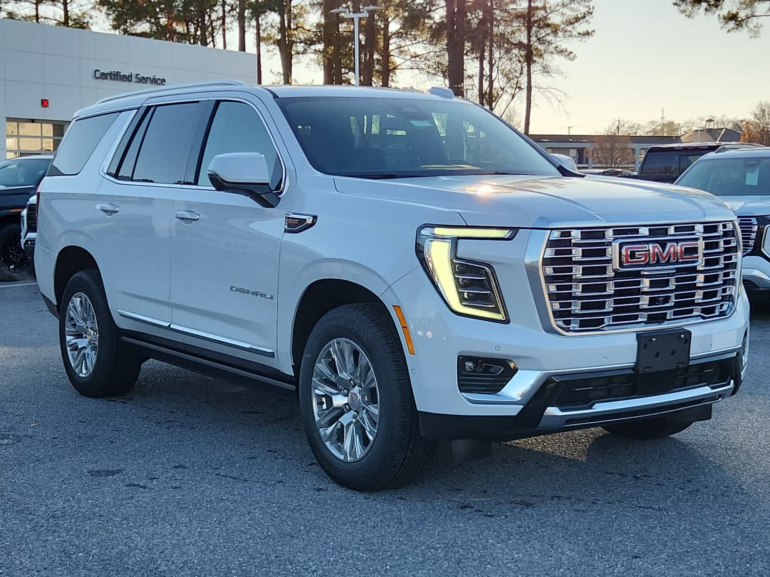 2026 Gmc Yukon Denali photo 2