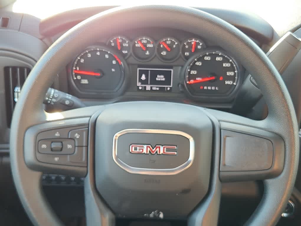 2025 GMC Sierra 3500HD Pro - Photo 15