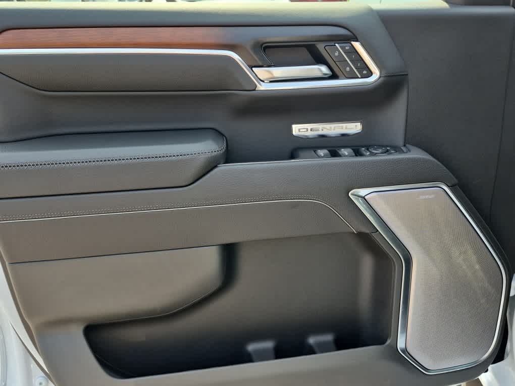 2026 GMC Sierra 1500 Denali - Photo 10