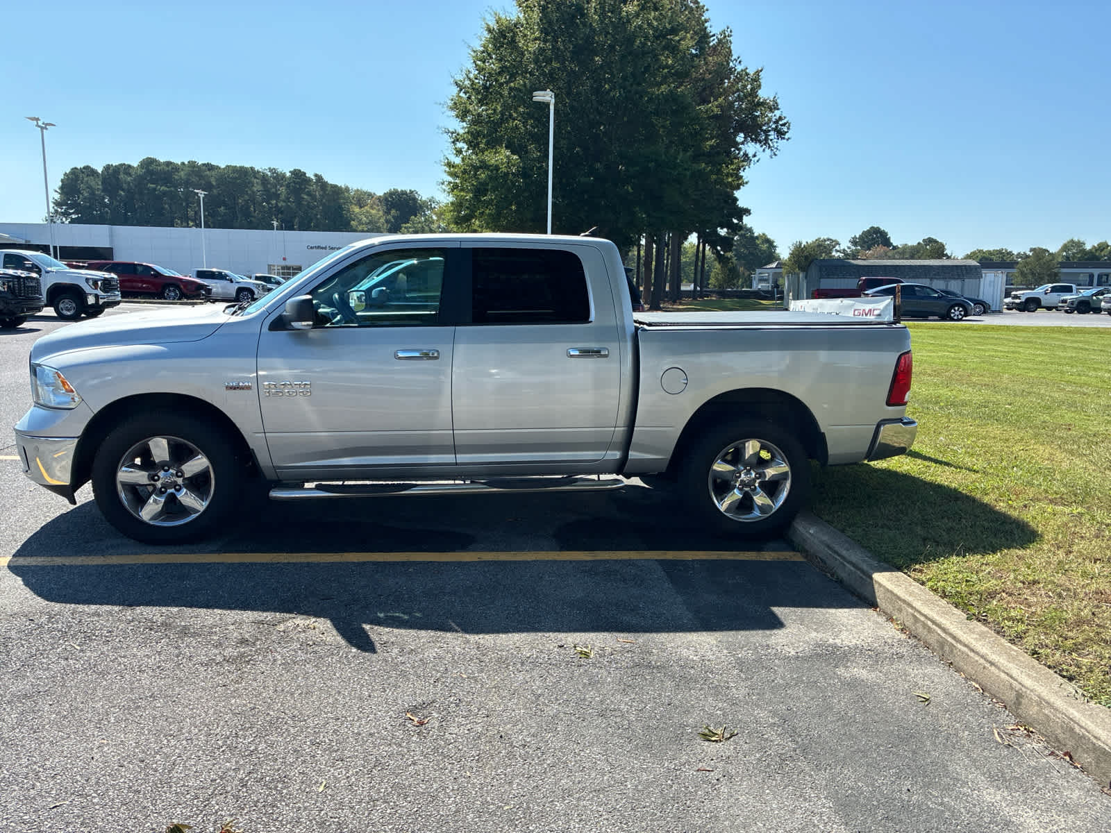 2018 Ram 1500 Big Horn photo 2