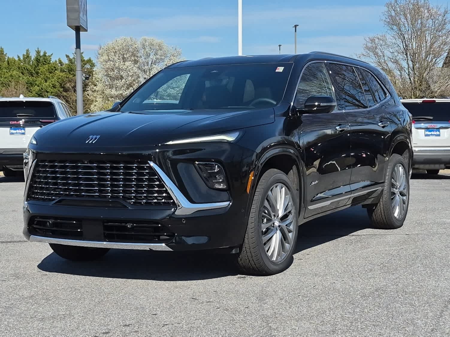 2026 Buick Enclave Avenir's photo