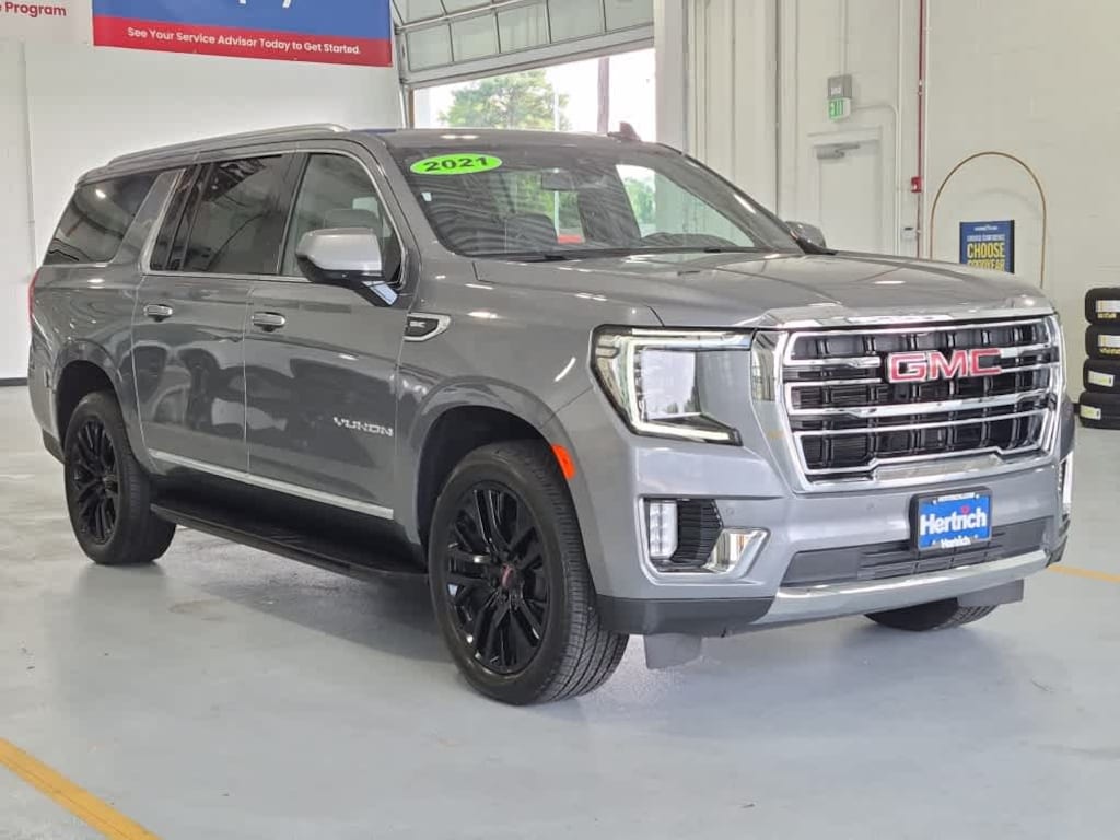 Used 2021 GMC Yukon XL SLT SUV
