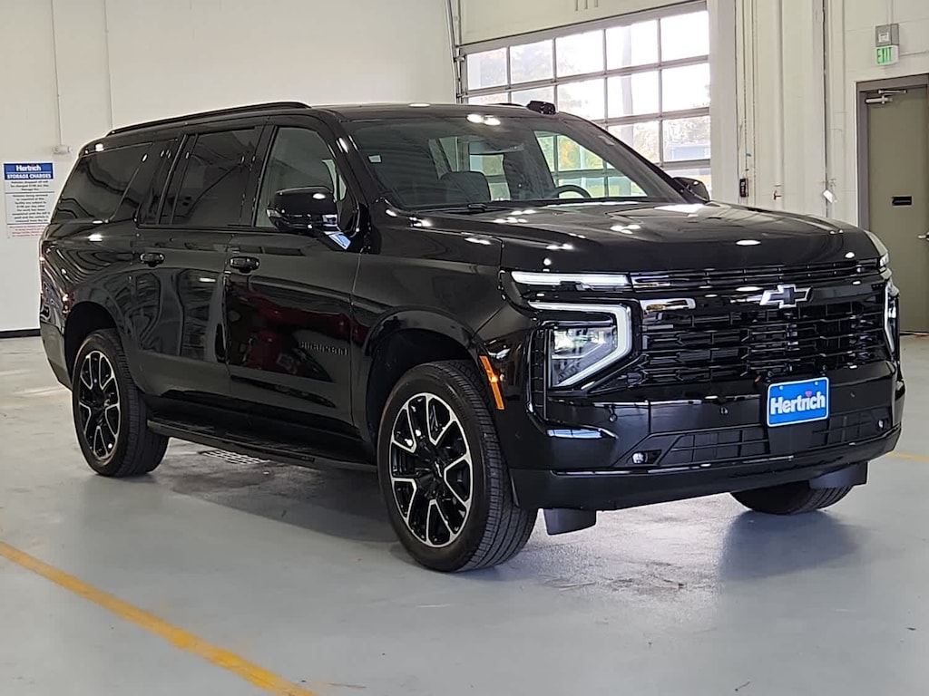 Used 2026 Chevrolet Suburban RST SUV
