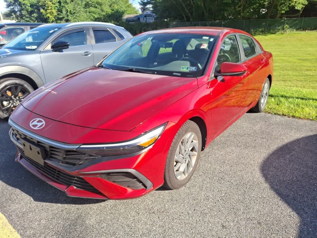 Used 2024 Hyundai Elantra SEL Sedan