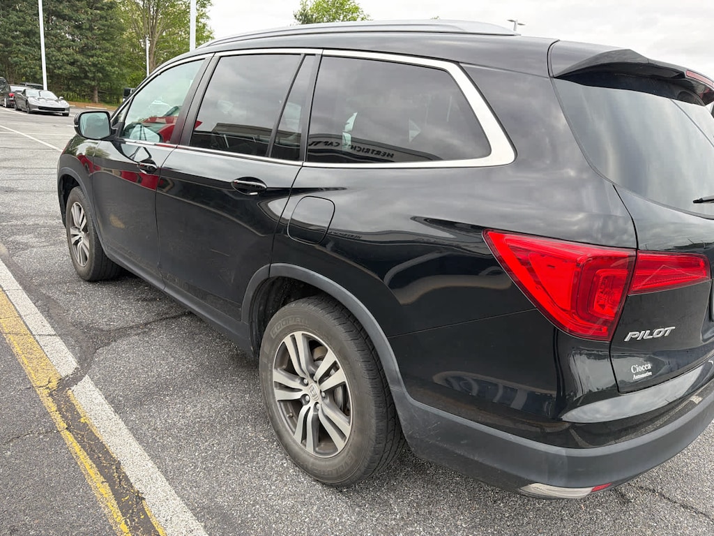 Used 2016 Honda Pilot EX-L AWD SUV