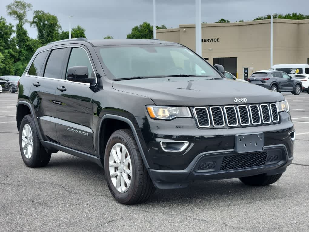 2021 Jeep Grand Cherokee Laredo E photo 2