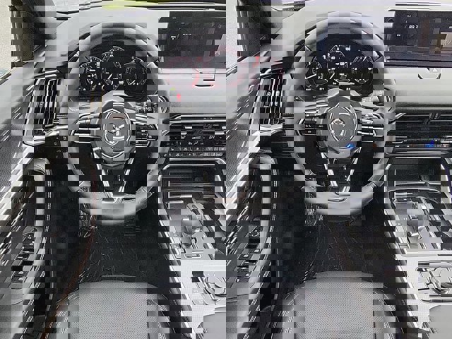 2025 Mazda CX-70 Premium Package - Photo 9