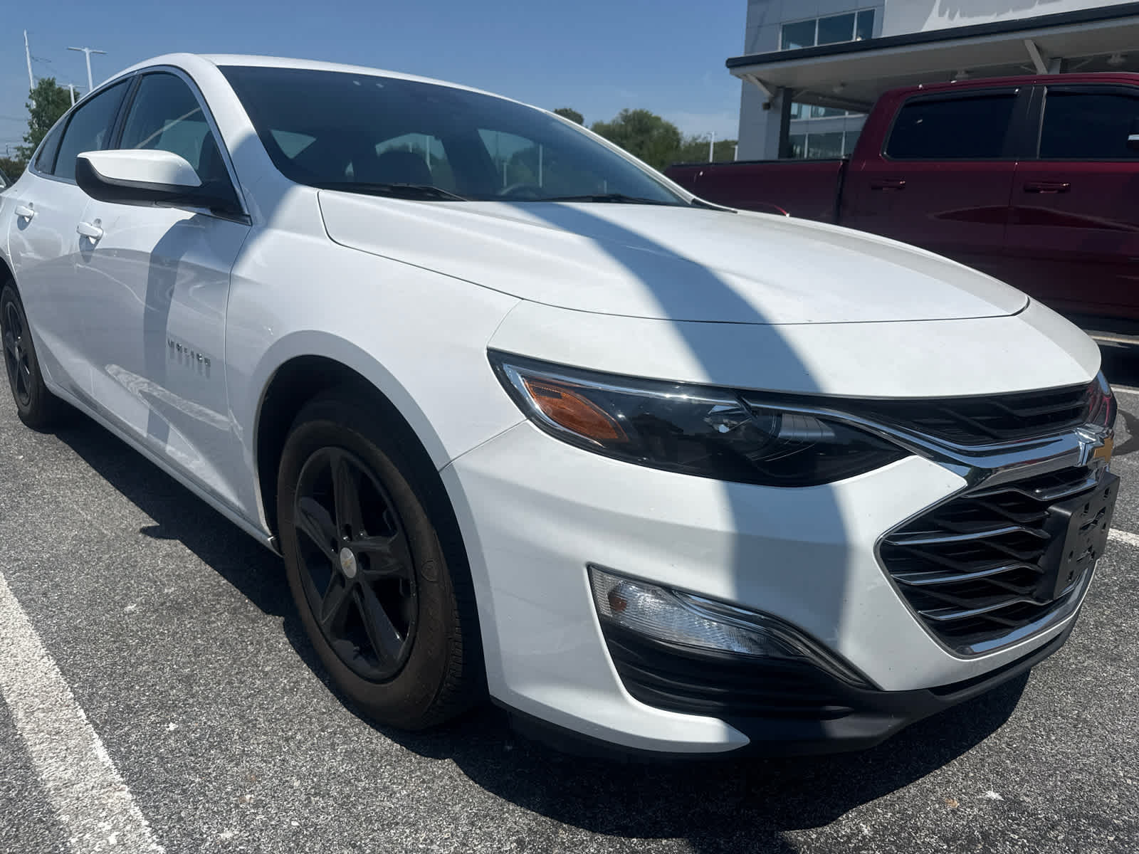 2025 Chevrolet Malibu 1LS's photo