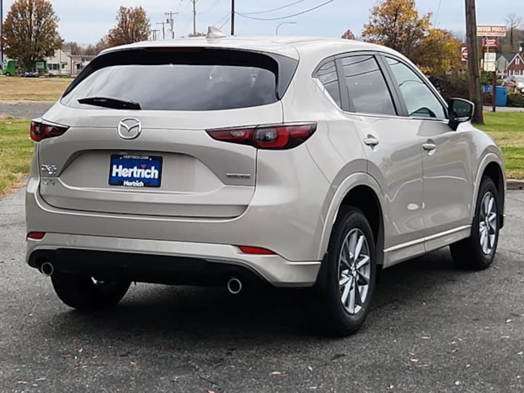 New 2025 Mazda CX-5 2.5 S Preferred AWD Sport Utility