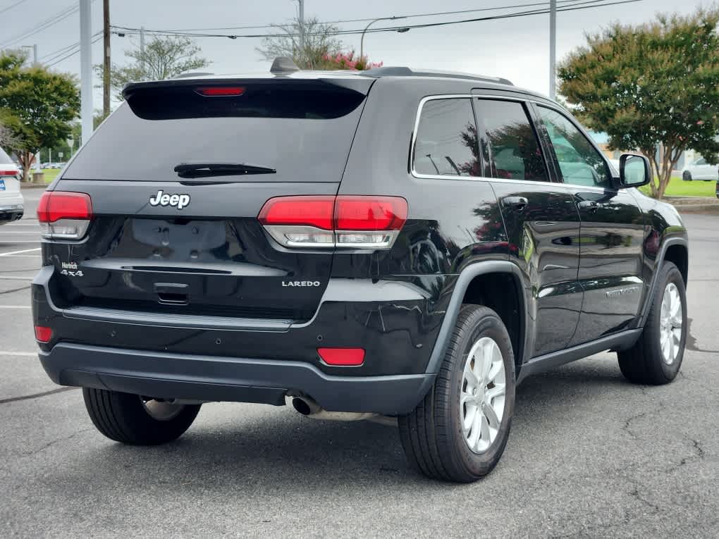 2021 Jeep Grand Cherokee Laredo E photo 3