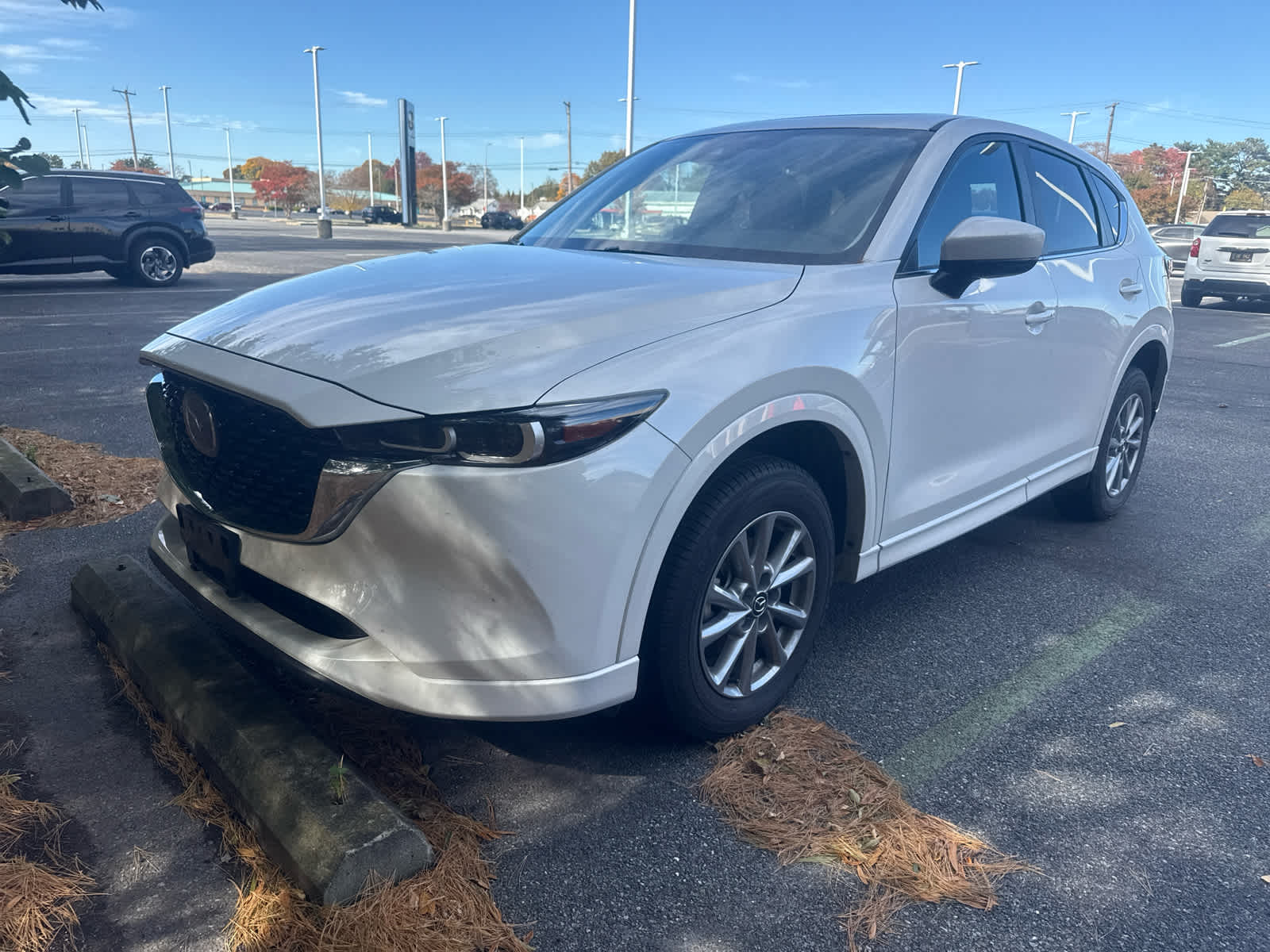 2025 Mazda CX-5 2.5 S Preferred photo 3