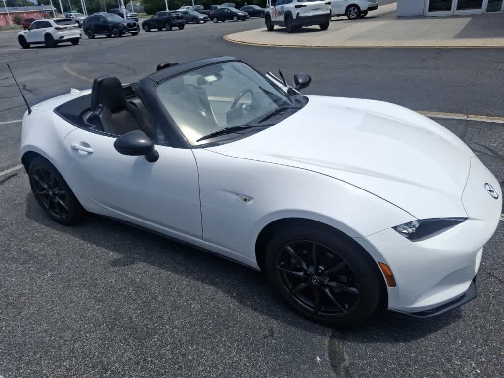 Used 2016 Mazda MX-5 Miata Club Convertible