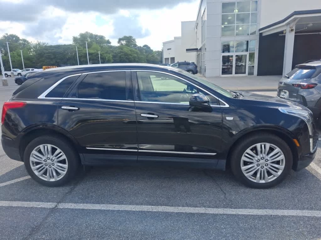 Used 2018 CADILLAC XT5 Premium Luxury SUV