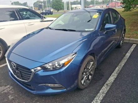 2018 Mazda Mazda3 4-Door Touring Sedan