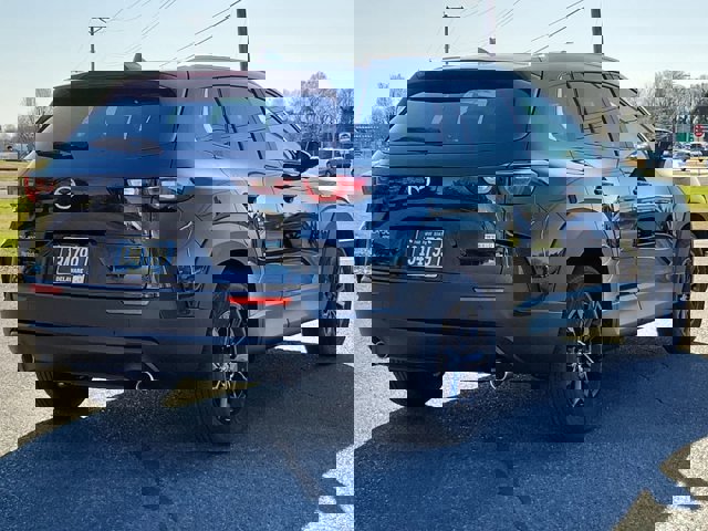 2025 Mazda CX-50 Preferred photo 3