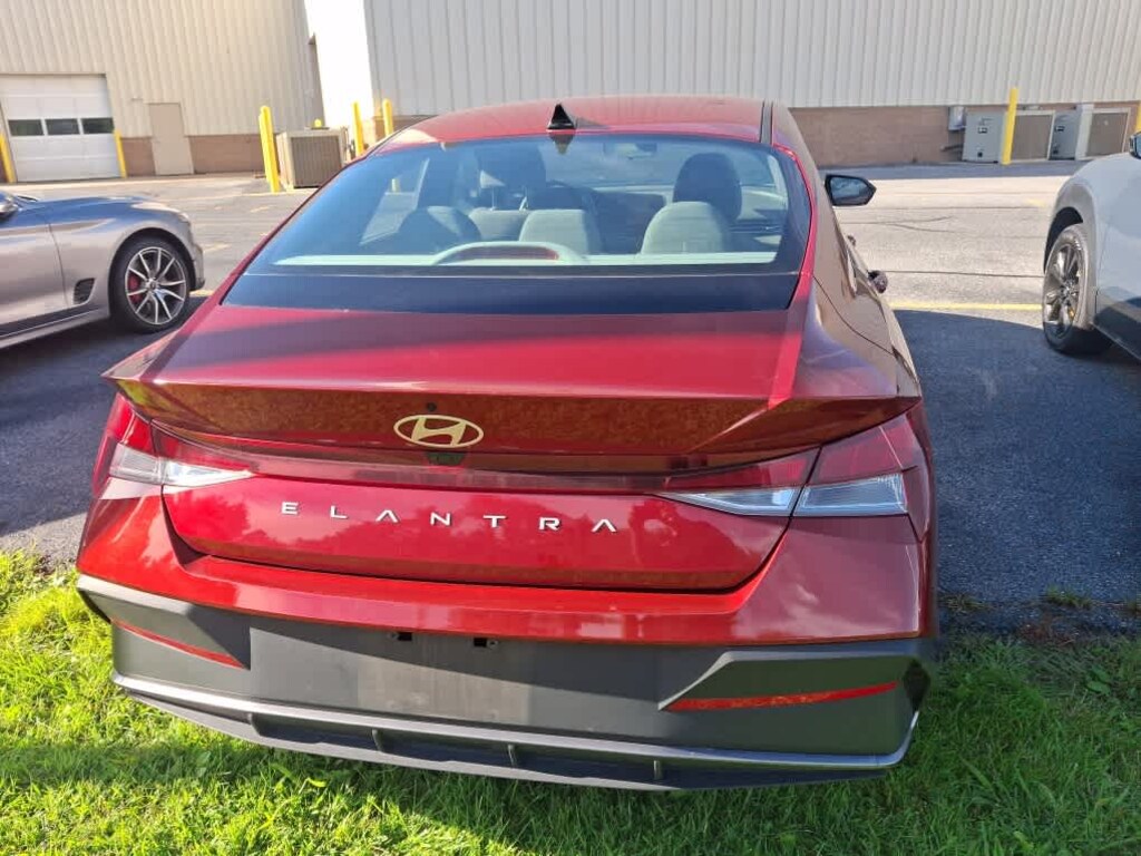Used 2024 Hyundai Elantra SEL Sedan