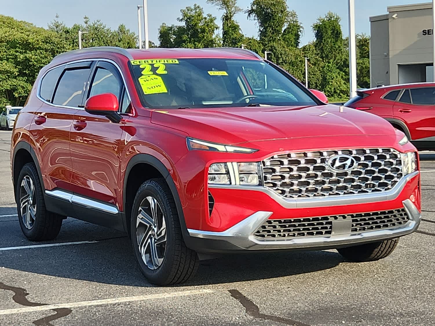 2022 Hyundai Santa Fe SEL photo 2