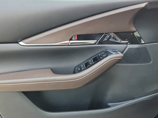 2025 Mazda CX-30 Turbo Premium - Photo 9