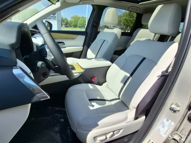 2026 Mazda CX-90 Premium Plus Package - Photo 12