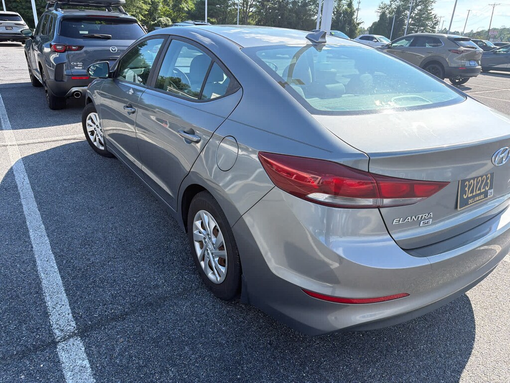 Used 2017 Hyundai Elantra SE Sedan