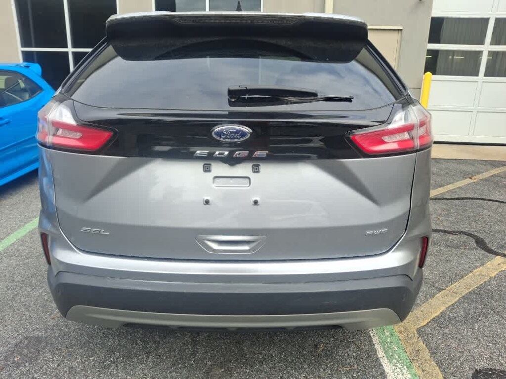 Used 2024 Ford Edge SUV
