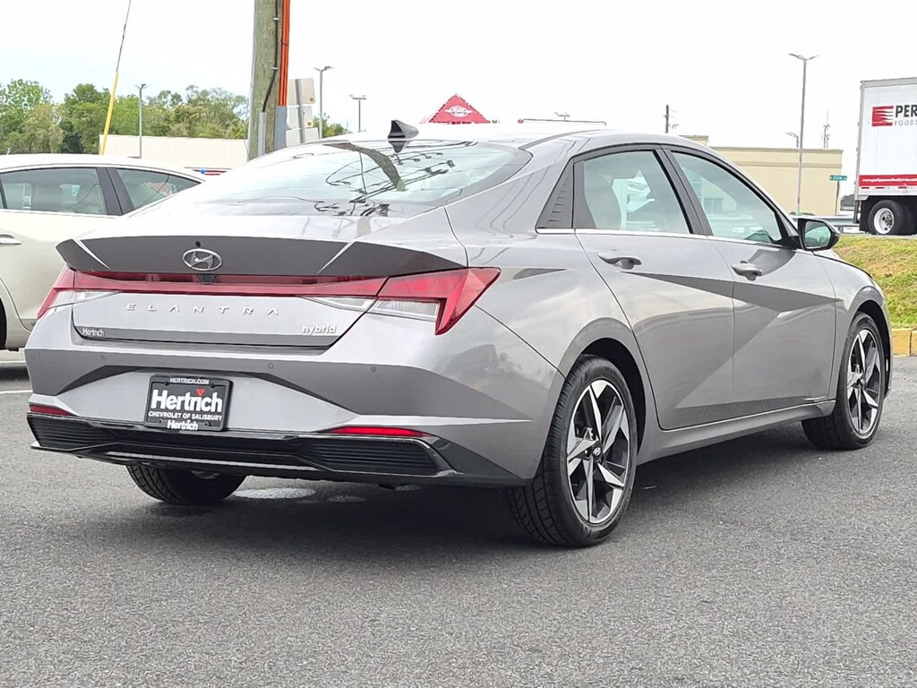 Used 2023 Hyundai Elantra Hybrid Limited Sedan